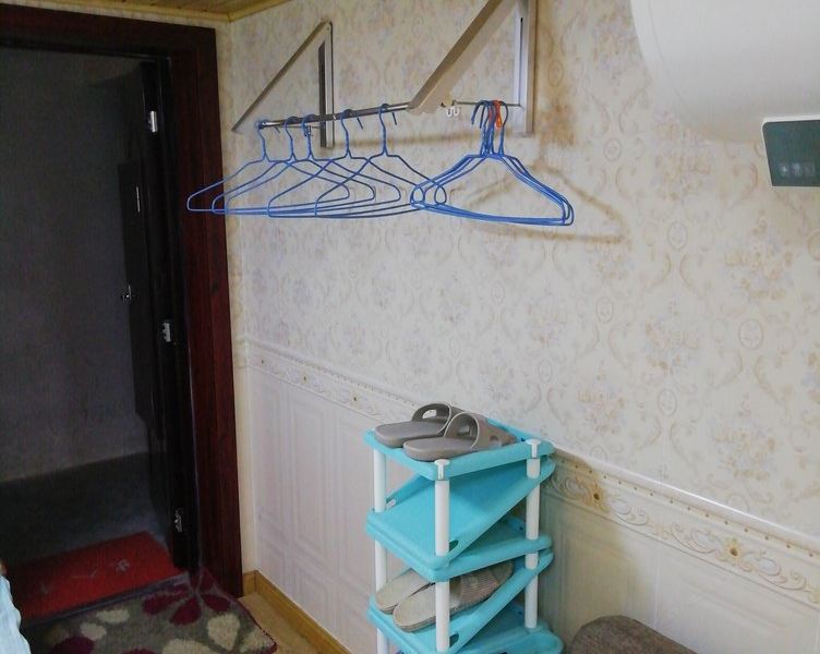 hotelPic