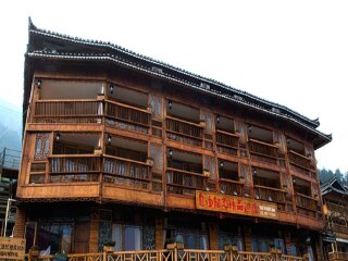 貴州旅游花多少錢_貴州九月旅游_貴州游跟團多少錢