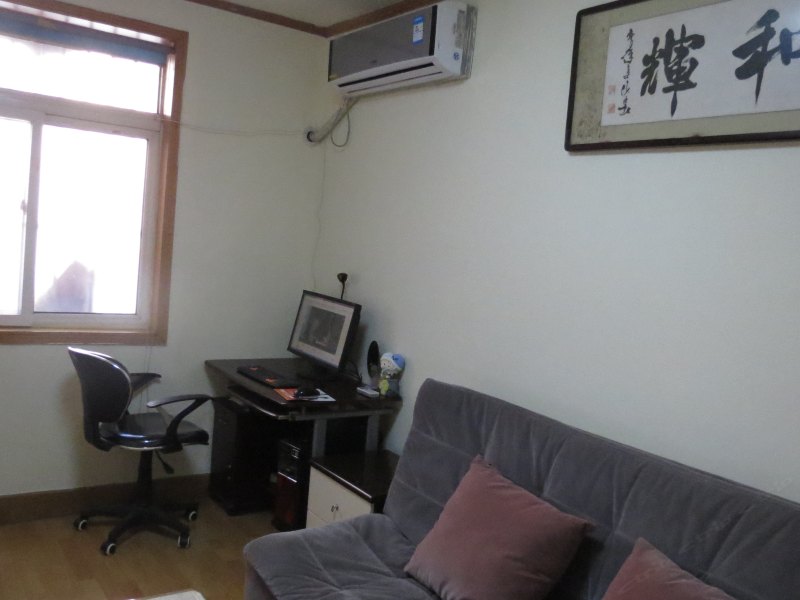 hotelPic