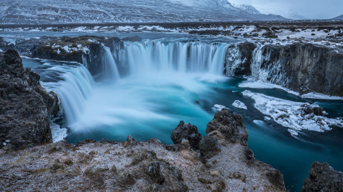 冰岛芬兰机票+当地10日游 全国联运,6人精品小