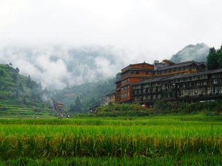 貴州游跟團(tuán)_貴州報團(tuán)多少錢_旅行團(tuán)貴州游