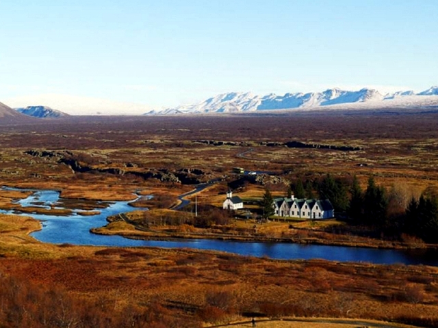 <冰岛芬兰机票+当地10日游