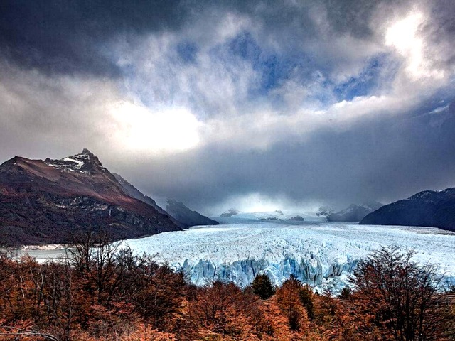 <冰岛芬兰机票+当地10日游