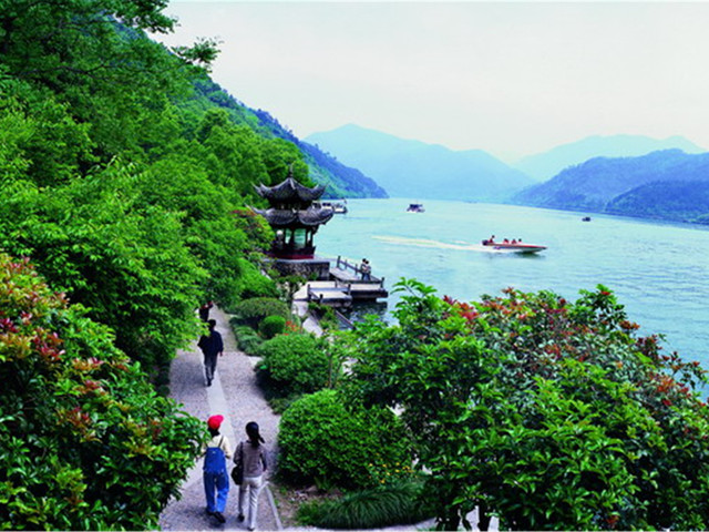 门票全含(瑶琳仙境/富春江小三峡/严子陵钓台/大奇山) 宿千岛湖伯爵号