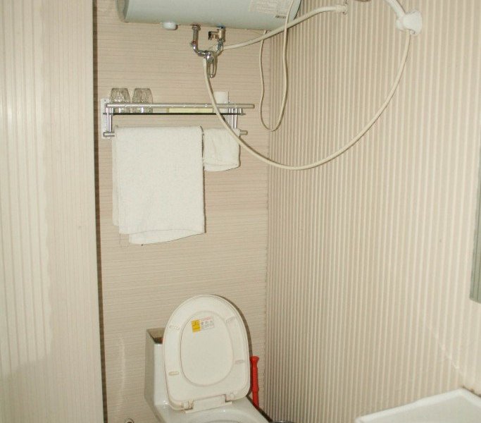 hotelPic