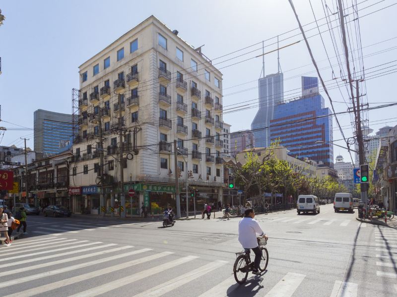 匆寓忙公寓(上海浙江中路店)