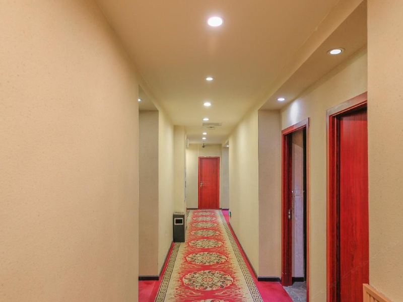 金色王朝酒店(重庆江北机场店)