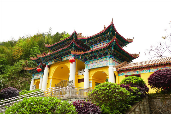 三月去铜仁穿衣指南_三月去铜仁当月天气_三