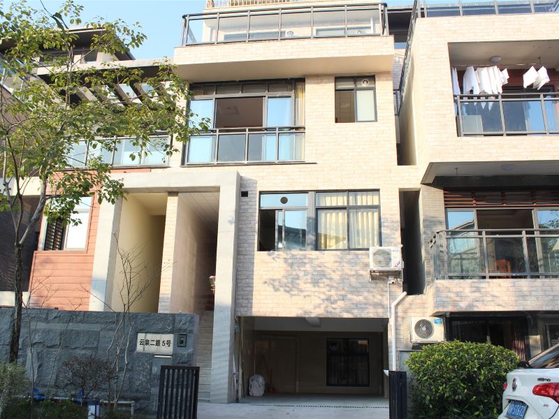 广州从化温泉度假别墅71号店(Y522(冲口路)分店)