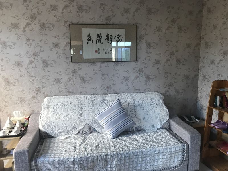 秦皇岛水中双鱼特色民宿(南山街分店)