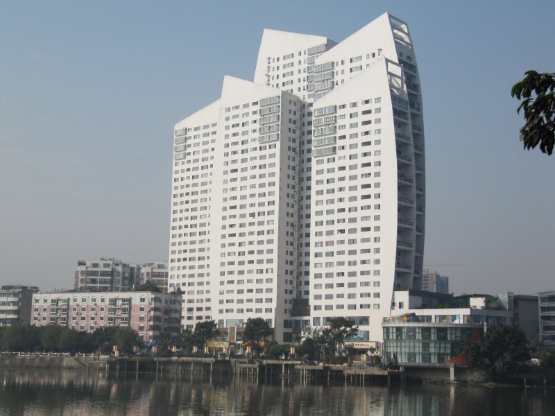 金堂毗河湾酒店