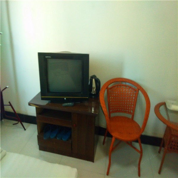 hotelPic