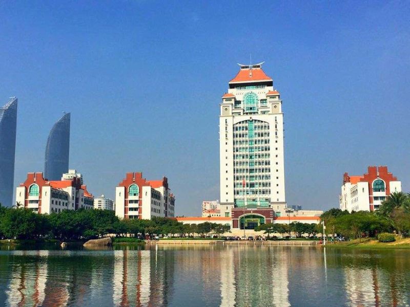 厦门四面环海海景房公寓