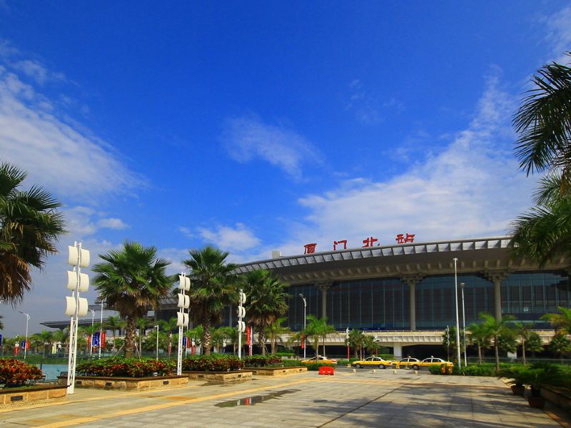 厦门北站天然居客栈埔中央店
