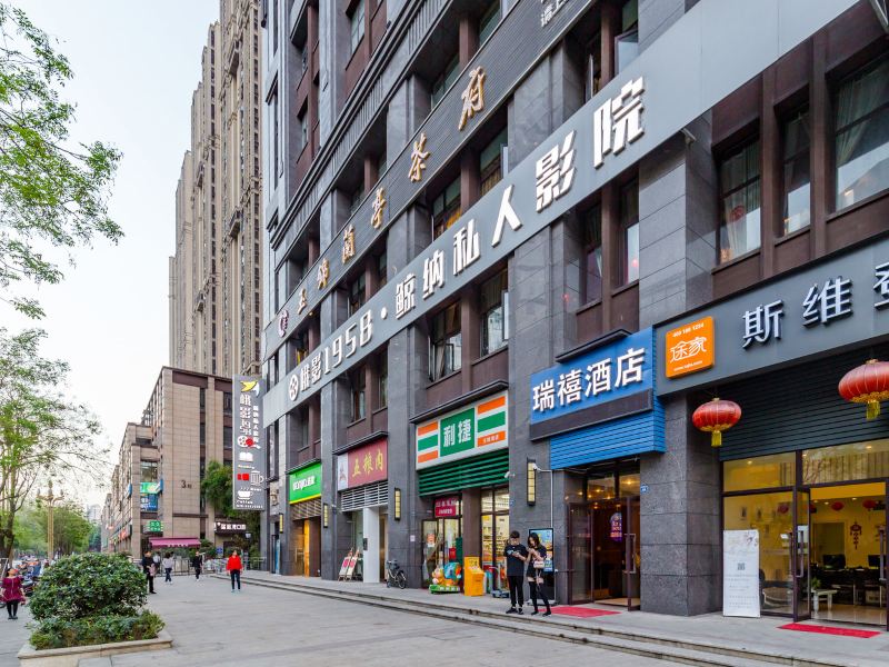 酒店外观
