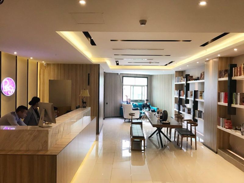 酒店大堂
