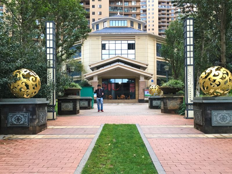 昆明豪华温馨之家普通公寓(昆洛路店)