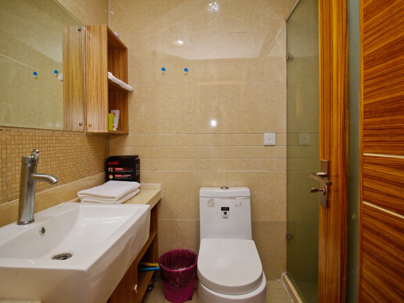 hotelPic