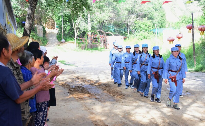 早听说在定襄附近有个马家窑红色旅游基地