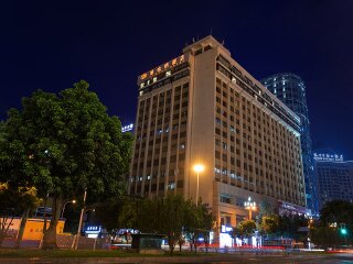 成都游 旅行團(tuán)_旅游去成都_2021年成都旅游團(tuán)報(bào)價(jià)