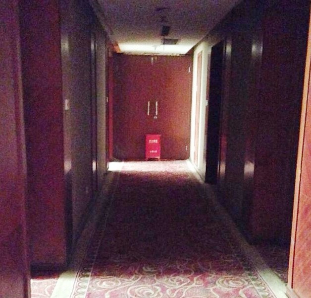 hotelPic