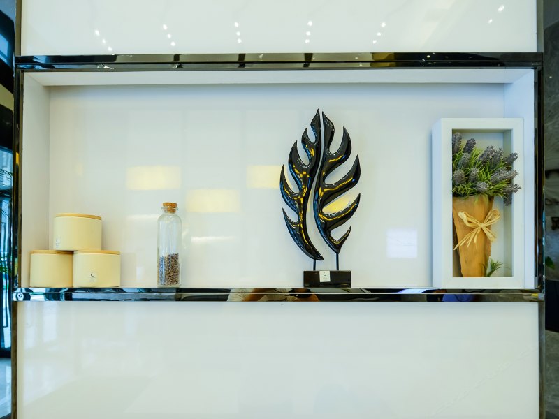 hotelPic