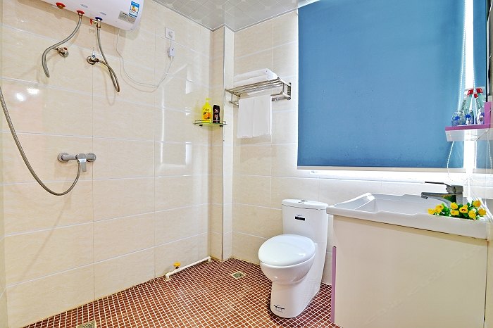 hotelPic
