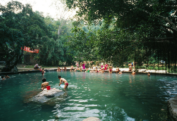 夏天去普洱旅游必备物品_夏天去普洱旅游景点介绍_夏天去普洱旅游的