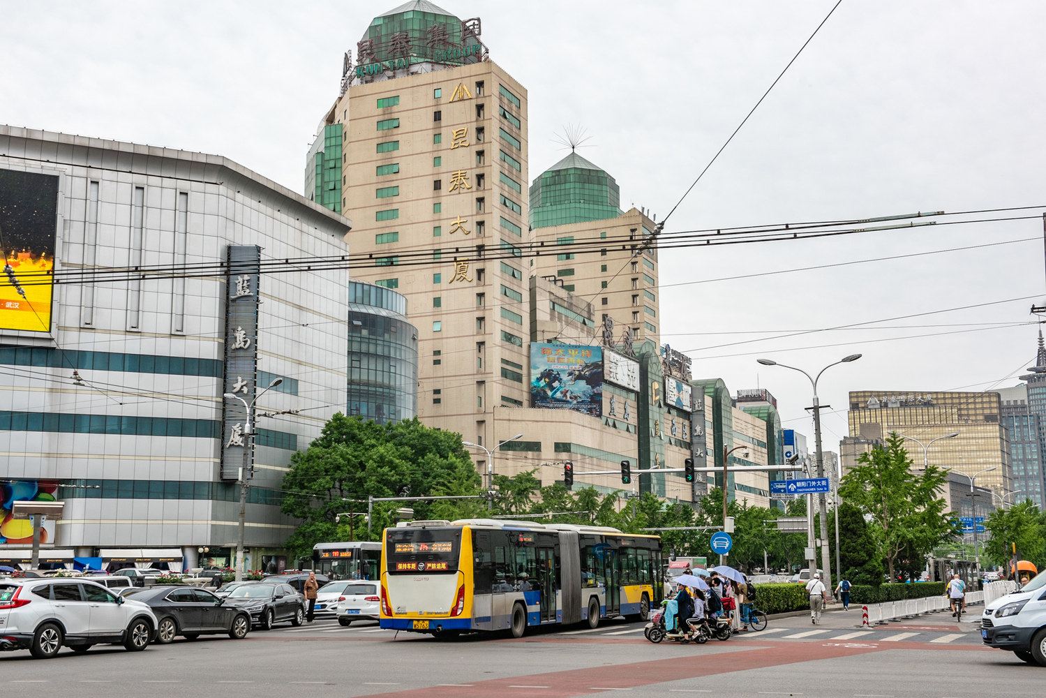 北京付付正公寓(东岳美术馆分店)