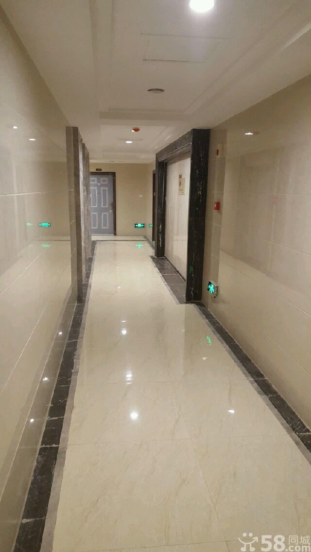 重庆浪漫满屋公寓