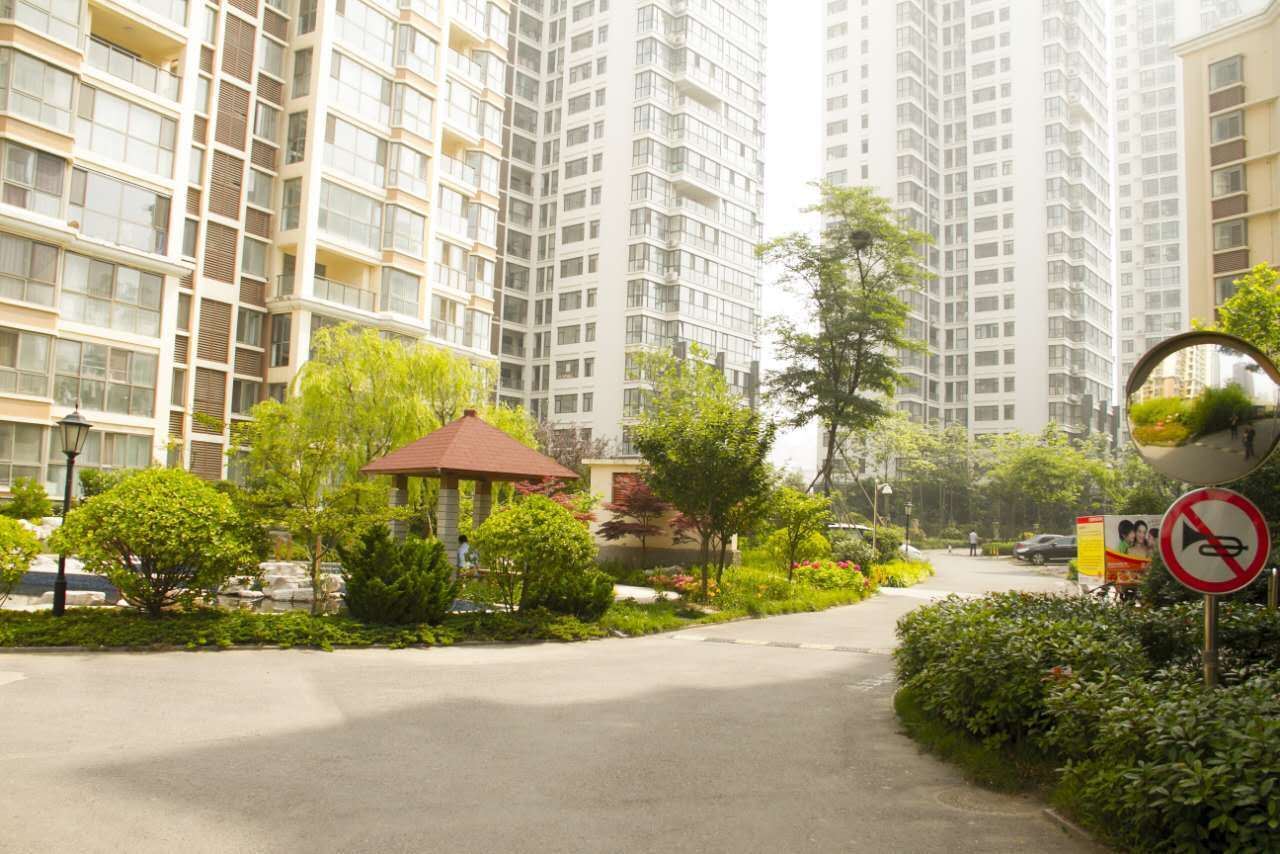 金沙滩蓝胖子海景度假公寓(青岛啤酒节西海岸分会场店)