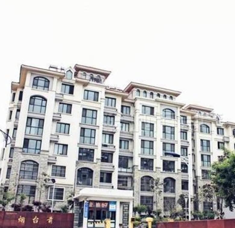 青岛金沙滩看看海度假公寓