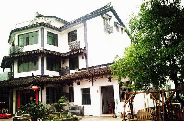 苏州三山岛依云水岸农家乐