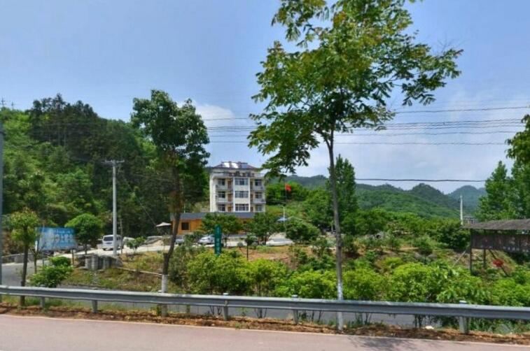 杭州淳安千岛湖峰叶湾农庄