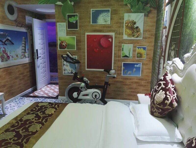 欧式动感单车房