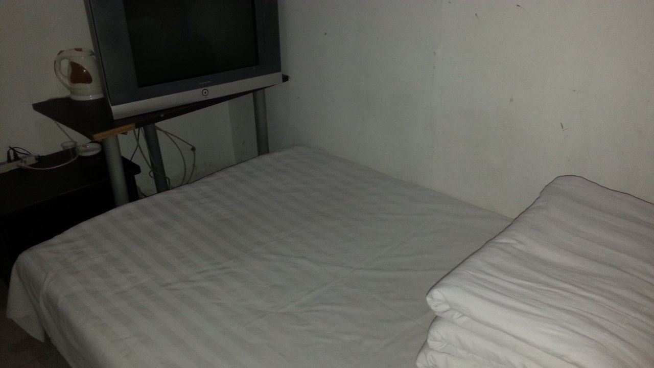 经济单人房(公共卫浴)