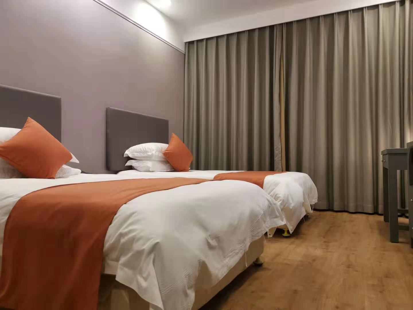 豪华标准房