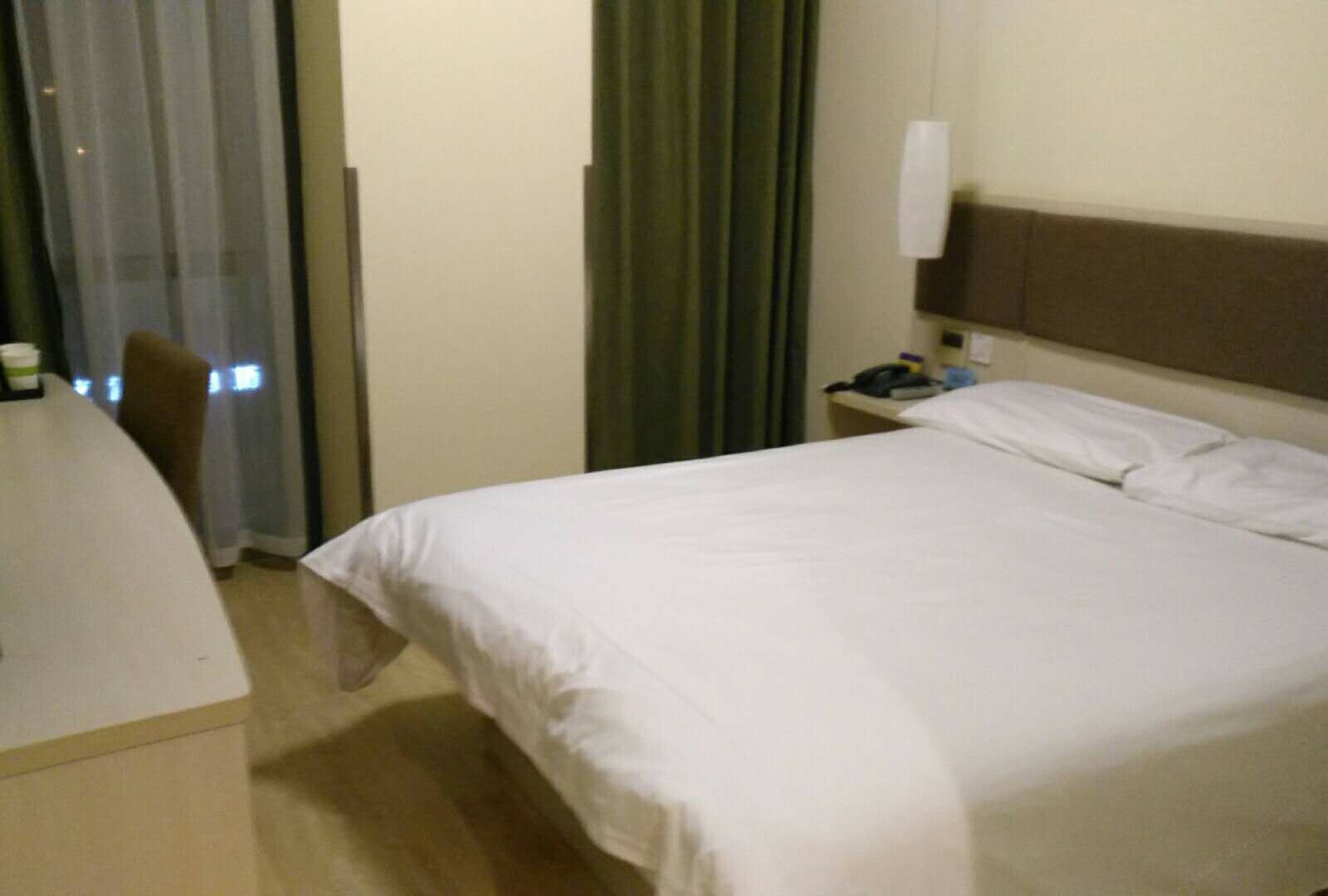 大床房