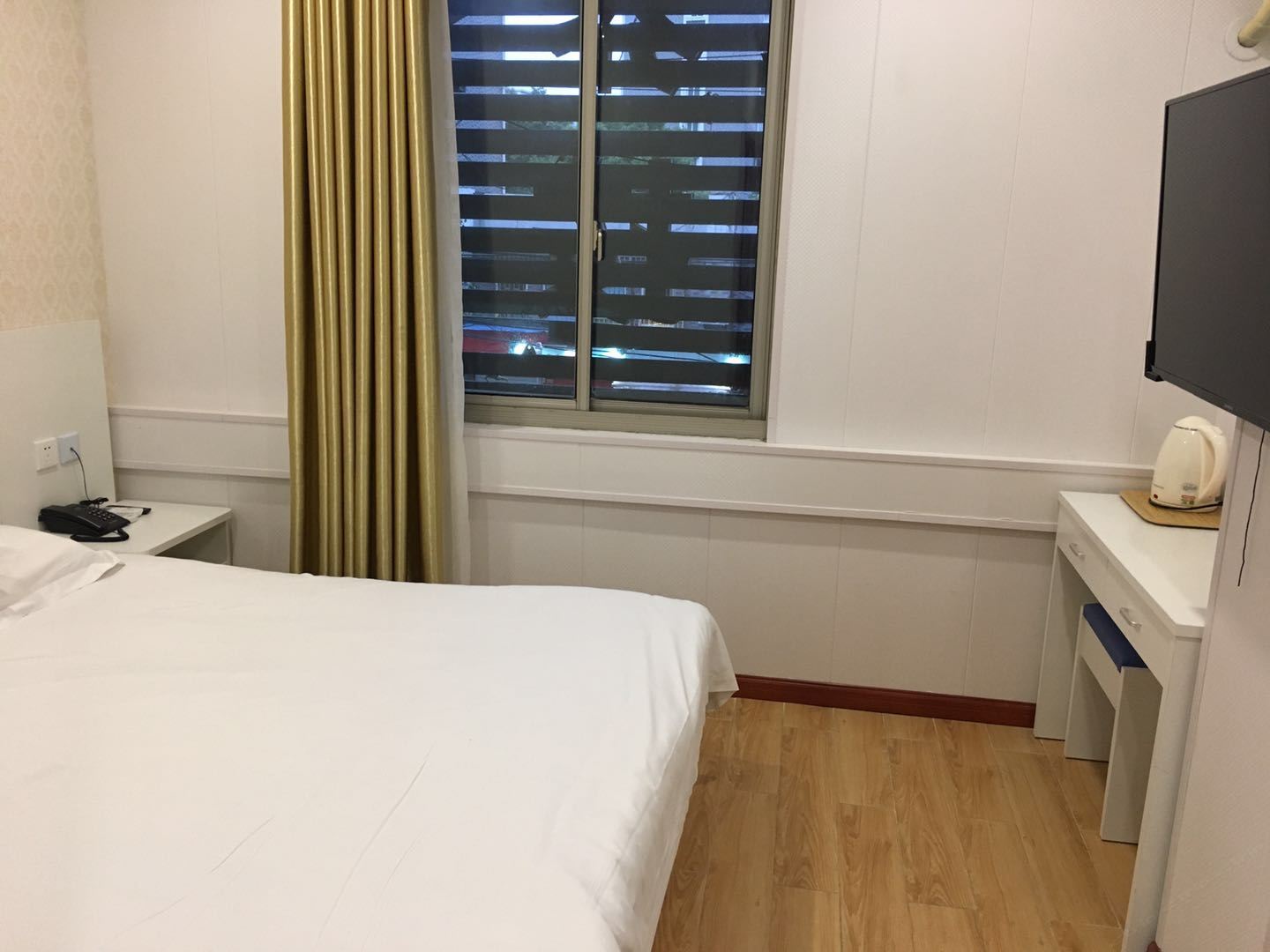 大床房a