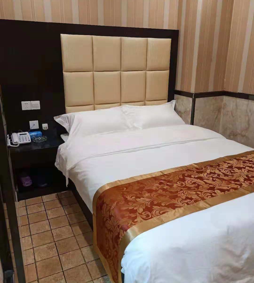 大床房