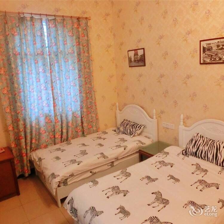 标准双床房