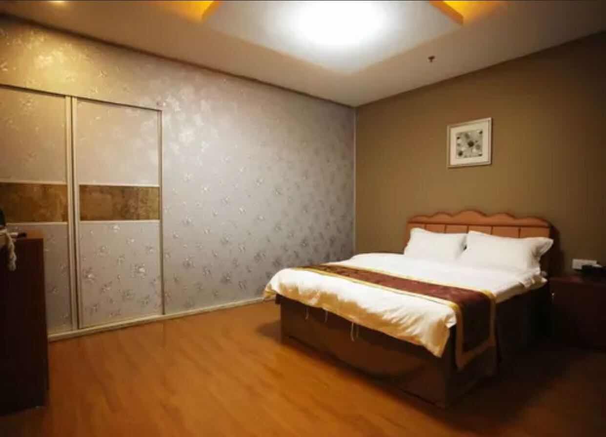 特价大床房(无窗)