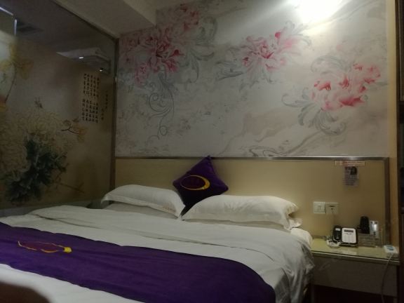 圆梦系列特色大床房