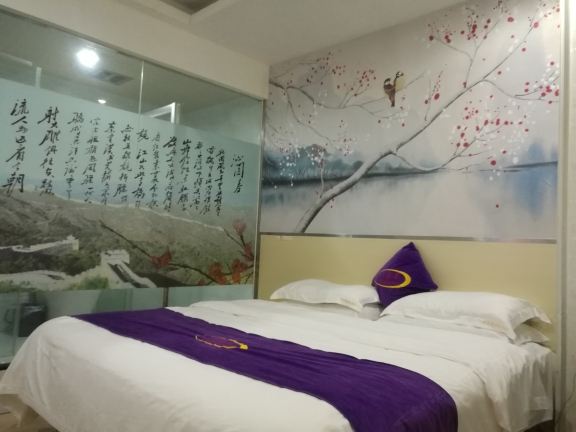 圆梦系列特色大床房