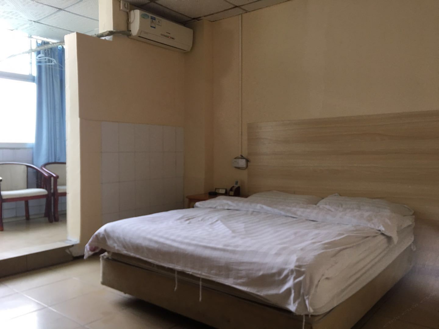 标准大床房
