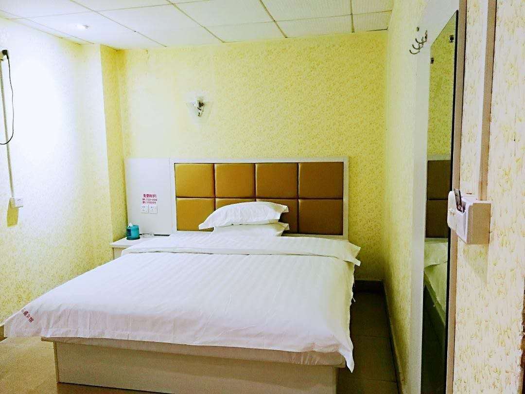 豪华大床房