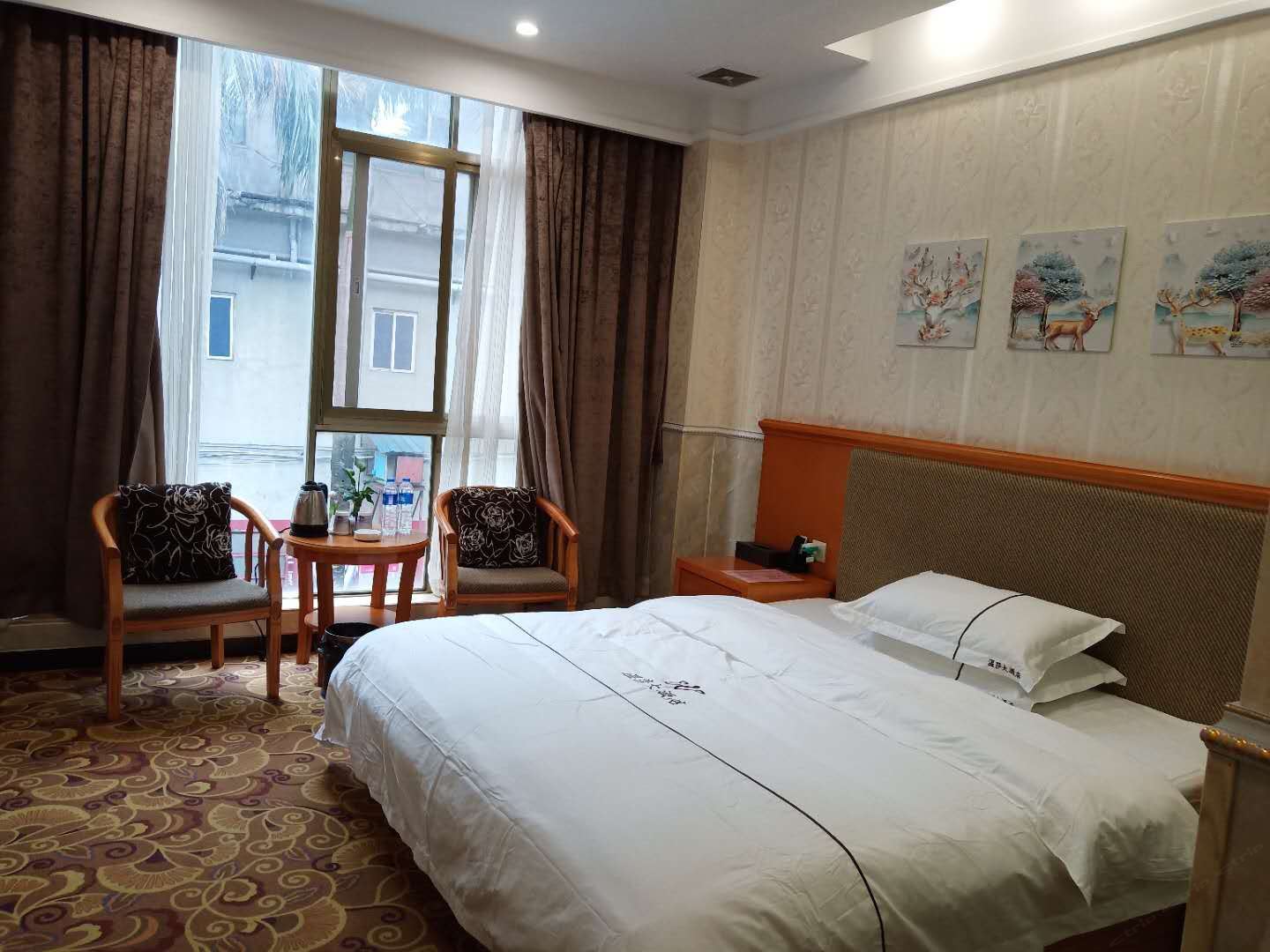 大床房