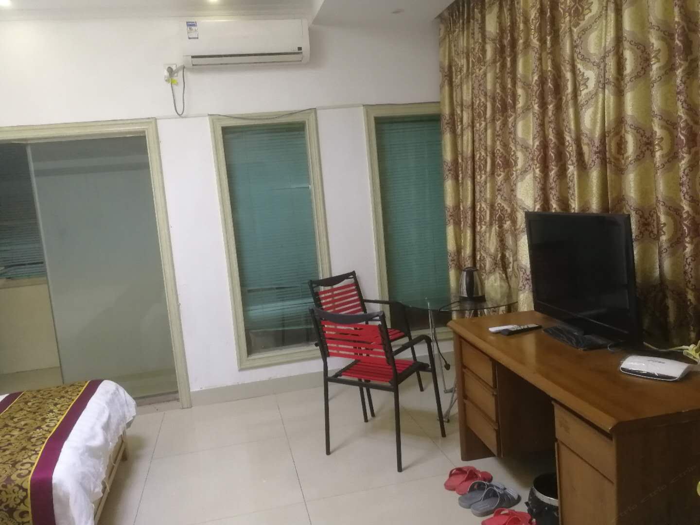 标准大床房