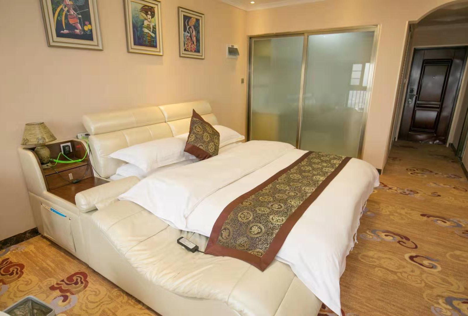 精品榻榻米大床房
