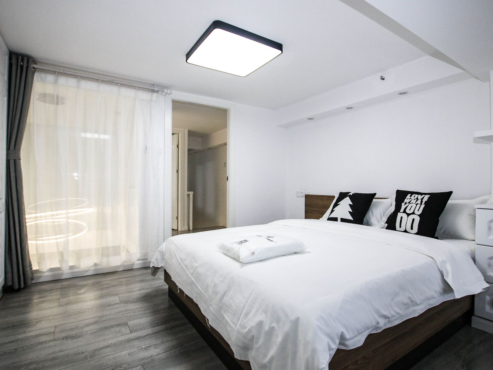 清新loft两室两厅套房